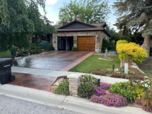 Professional concrete contractor color stamped driveway